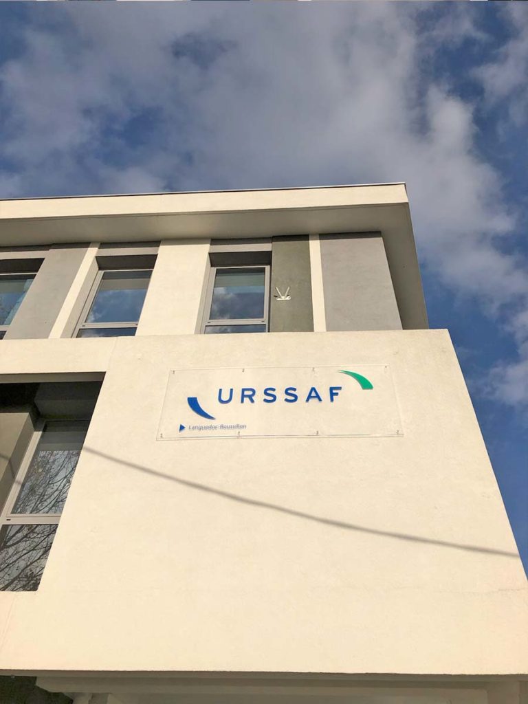 enseigne nimes gard fournisseur